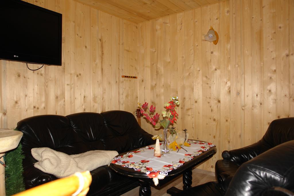 Bed and Breakfast Willa Kniatowka Бялка-Татшанська Екстер'єр фото